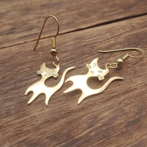 Jewelry - Kitty cat earrings E2110